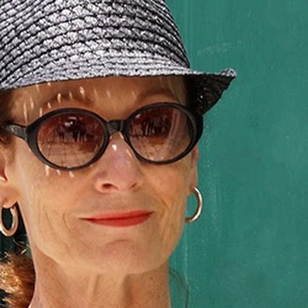 Meet your Posher, Marsha